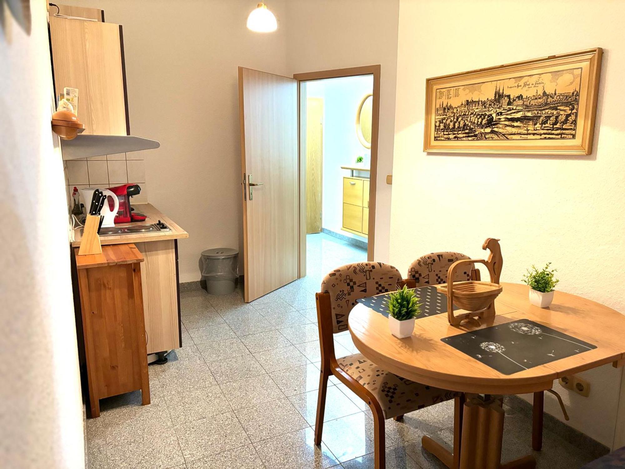 Piano Apartment Halle Center - Netflix - Free Wifi 2 Exteriör bild