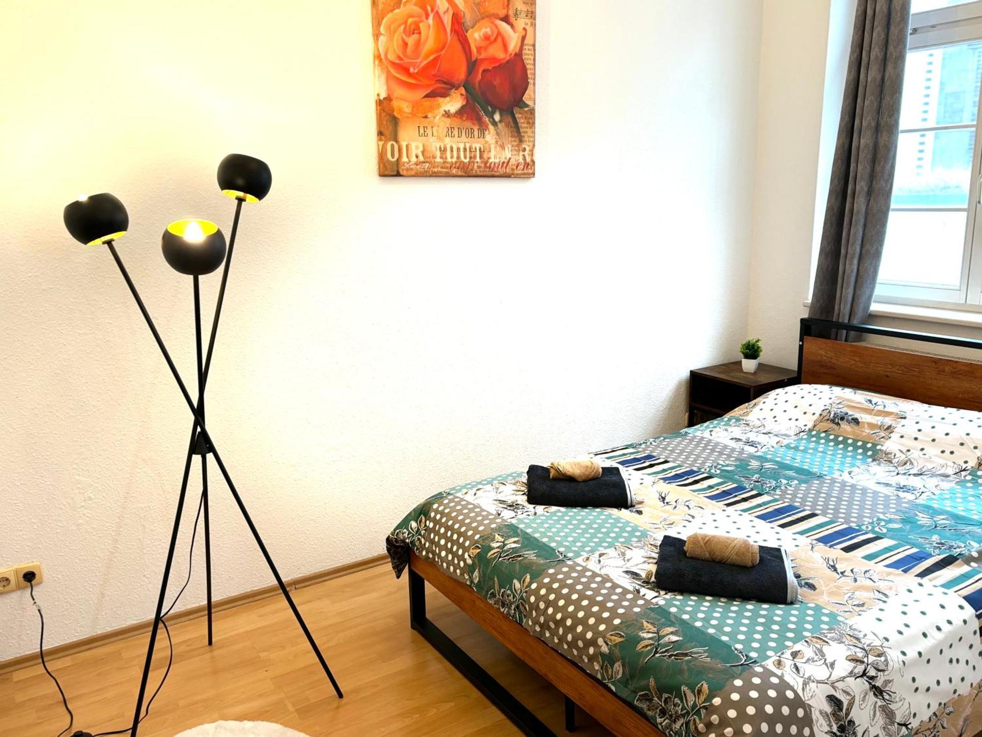 Piano Apartment Halle Center - Netflix - Free Wifi 2 Exteriör bild